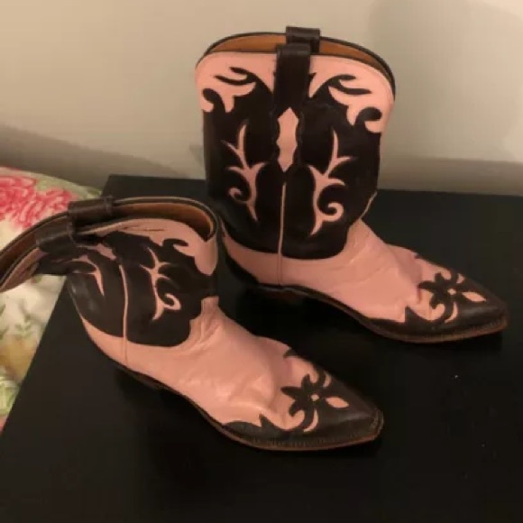 🎉 Host Pick 🎉 Lucchese Women’s Cowboy Boots - Full Quill Ostrich - Picture 1 of 4